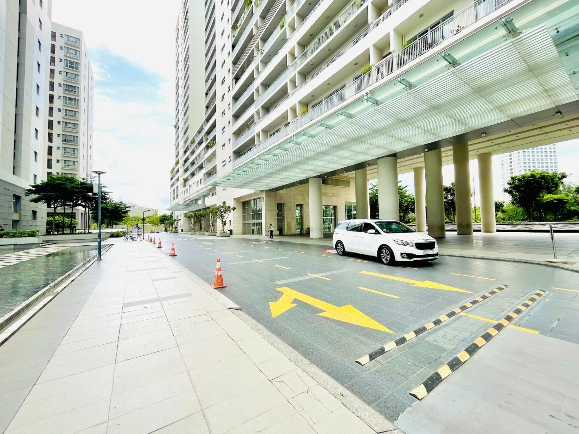 Secc Luxury 2-Br Apartment, Scenic Valley, Saigon Exhibition And Convention Center, Fv Hospital, Phu My Hung District 7 Ho Chi Minh City Exterior photo