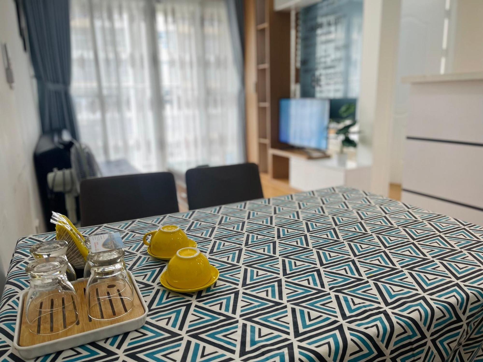 Secc Luxury 2-Br Apartment, Scenic Valley, Saigon Exhibition And Convention Center, Fv Hospital, Phu My Hung District 7 Ho Chi Minh City Exterior photo
